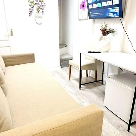 L2 City Centre Loft With Ac Boedapest Buitenkant foto
